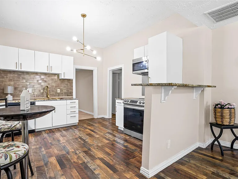 614 Rice St — Photo 5
