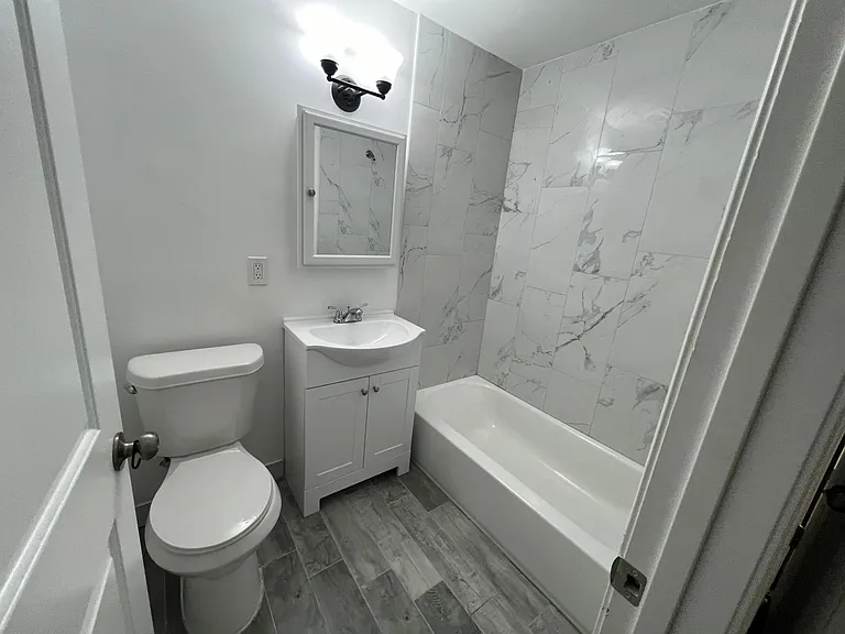 30709 Ford Rd #9-4-5 — Photo 6