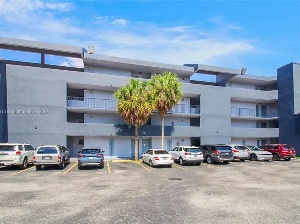 110 Fontainebleau Blvd APT 104, Miami, FL 33172