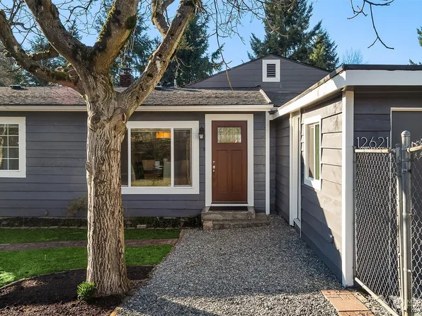 12621 2nd Place SW, Seattle, WA 98146