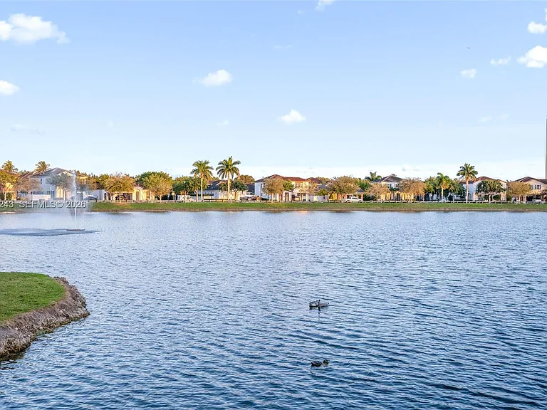 9243 SW 170th Ave — Photo 35