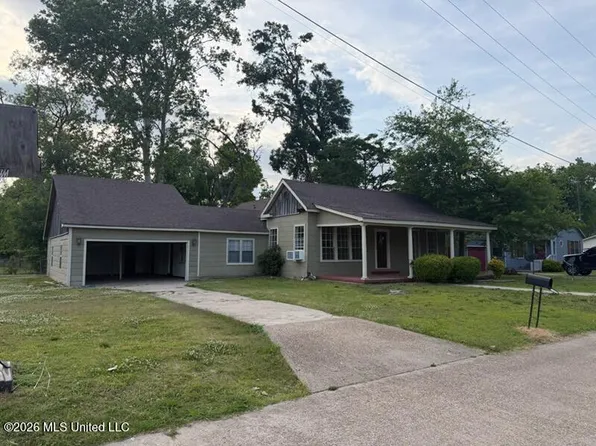 501 Lee St, Hollandale, MS 38748