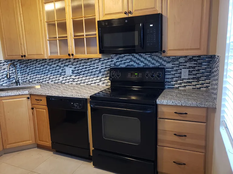1494 Springside Dr #1 — Photo 5