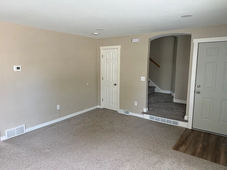 1159 Minahan St #1 — Photo 8