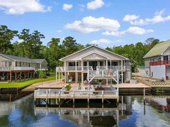 460 River Front St. S, Conway, SC 29527