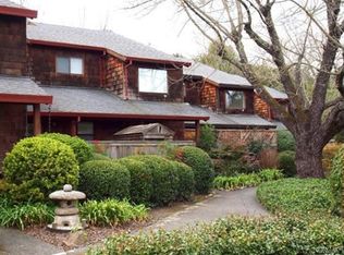 18480 Happy Ln, Sonoma, CA 95476