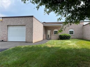 2750 Iowa Dr APT 15, Lower Burrell, PA