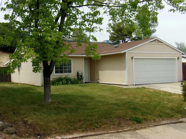 1505 E Placer Dr, Yreka, CA 96097