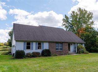 4330 Cream Ridge Rd, Macedon, NY 14502