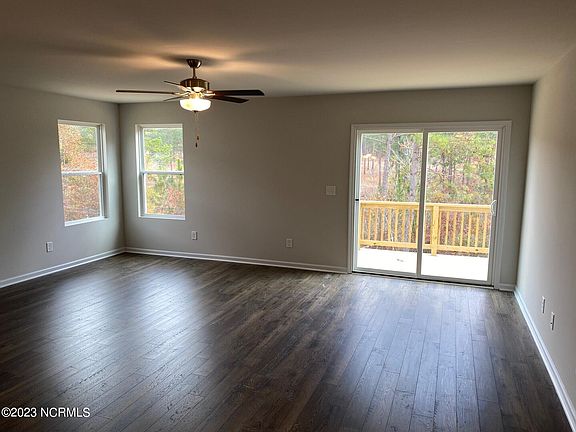 5th image of 357 Desert Orchid Circle