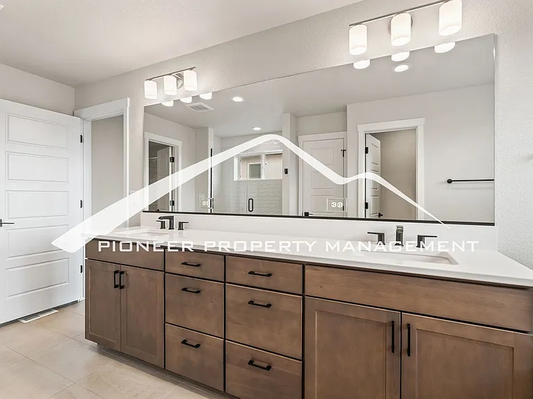 9304 Bugaboo Dr — Photo 25