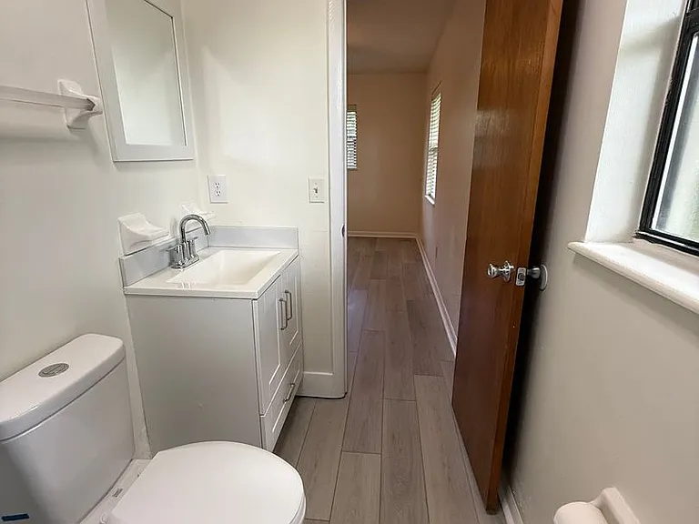 15615 NW 138th Dr — Photo 35