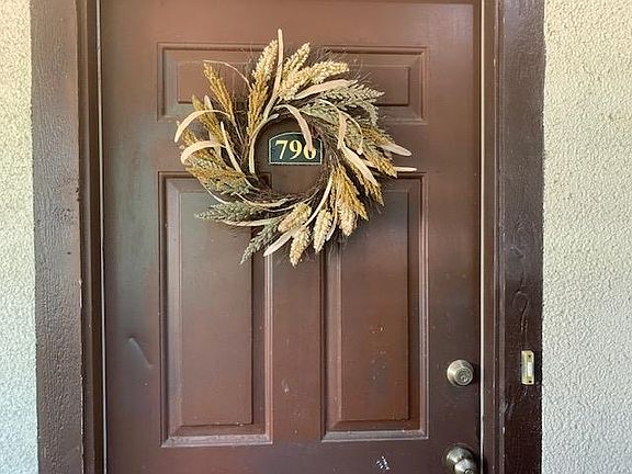 2nd image of 1255 Ponce Island Dr APT 796