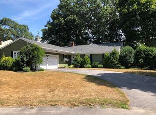 81 Peachtree Rd, North Kingstown, RI 02852