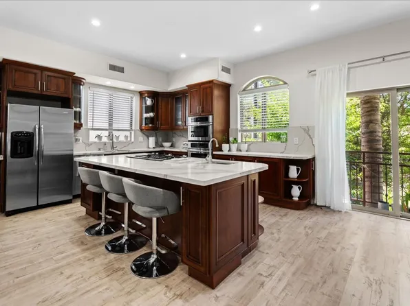 5404 Bellingham Ave #2, Valley Village, CA 91607