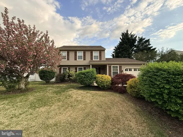 106 Glasgow Rd, Williamstown, NJ 08094