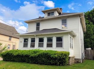 703 Spencer St NE #1, Grand Rapids, MI 49505