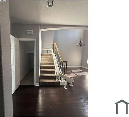 5 bed, 2774 sqft, $5,000 — Photo 3