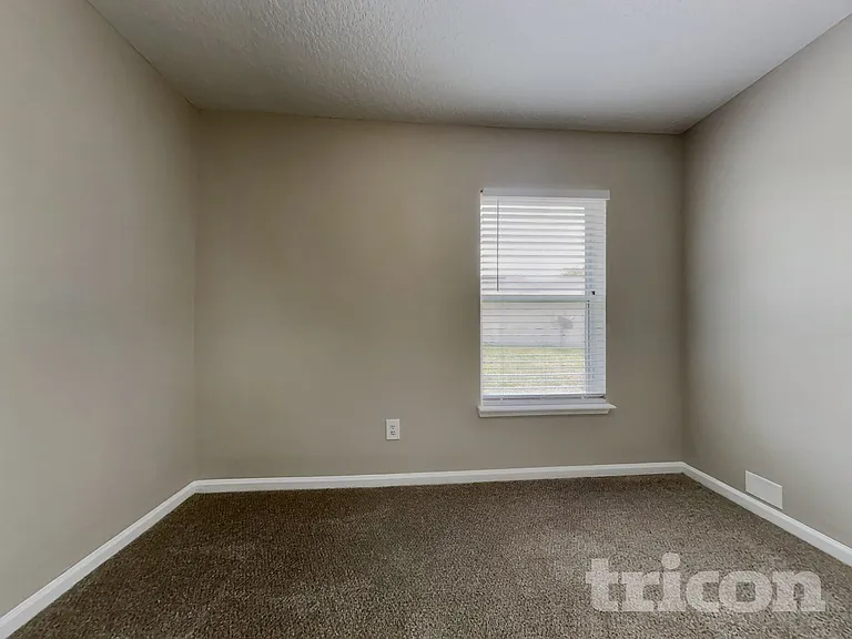 13730 Fish Eagle Dr W — Photo 9