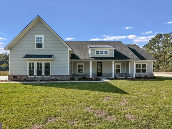 1130 River Oaks Rd, Brunswick, GA 31523