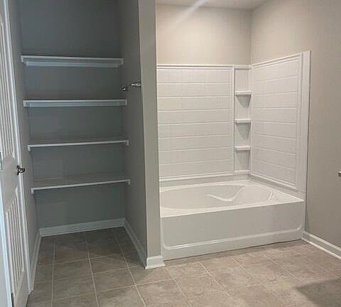4th image of 103 Abbeywood Ct