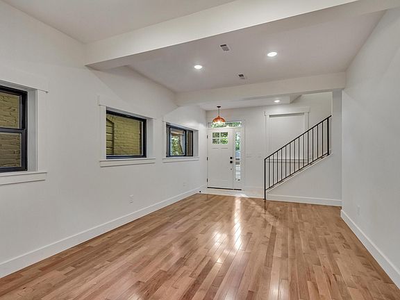 5th image of 2766 Jefferson Ave APT 4