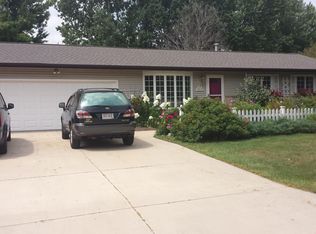 6839 Court St, Windsor, WI 53598