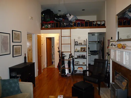 Rented by New Yorker Realty | media 12