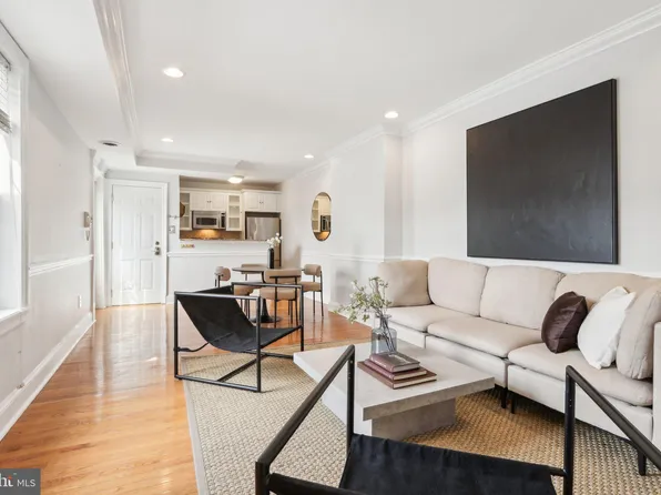 1730 Pine St #7, Philadelphia, PA 19103