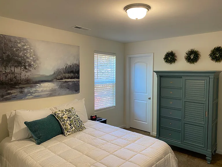 1813 Alyssum Pl — Photo 7