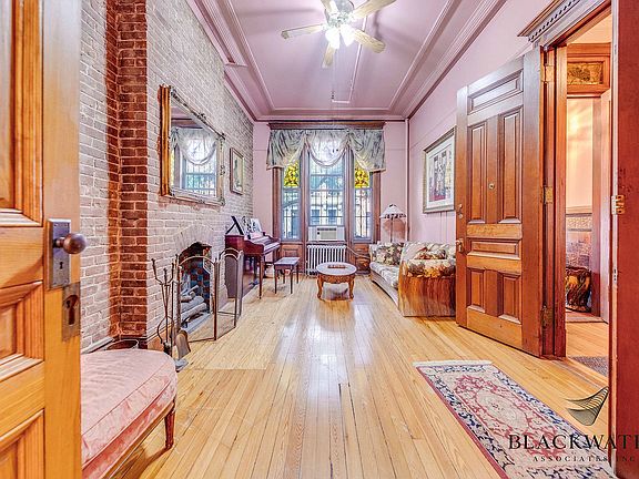 2nd image of 462 W 153rd St #1
