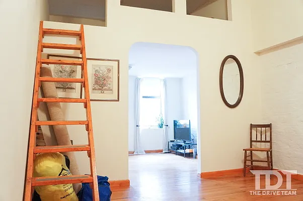 Rented by J Misrahi Realty Corp | media 6