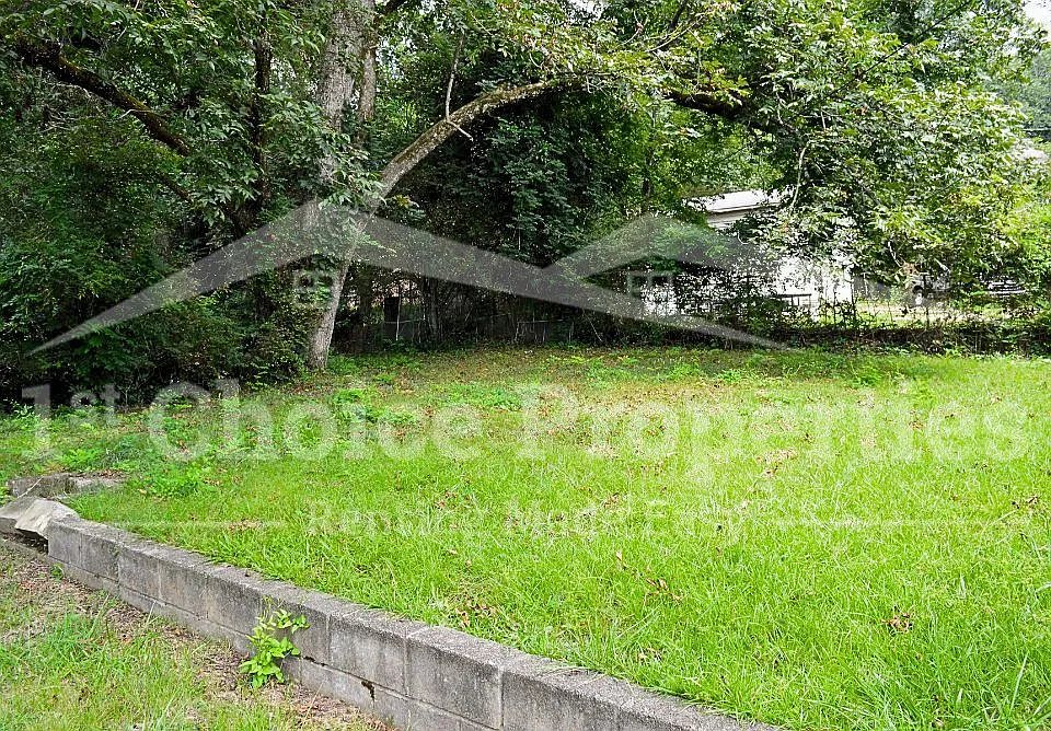 607 East 22nd Street Anniston, AL 36207 - 1 — Photo 3