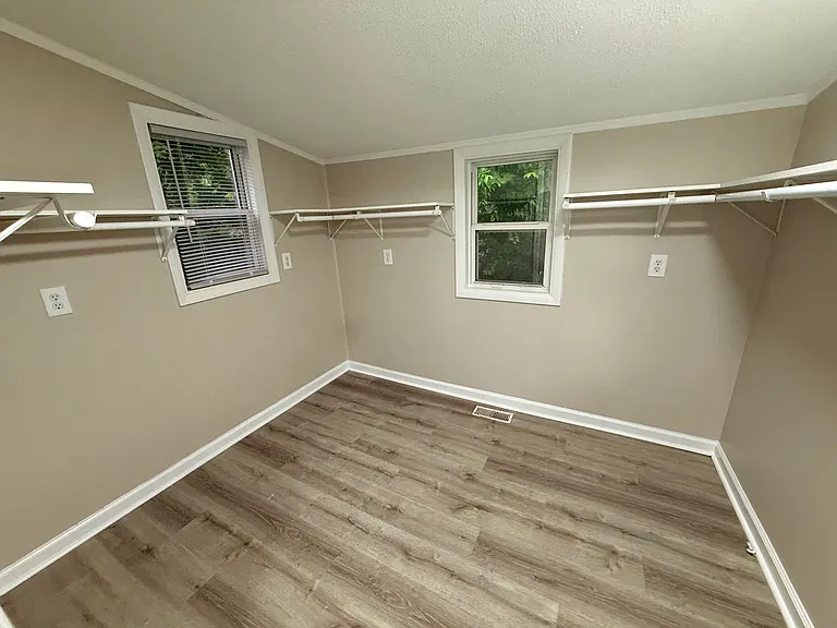 Master closet - 1st floor
