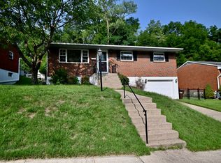 159 Valley View Dr, Southgate, KY 41071