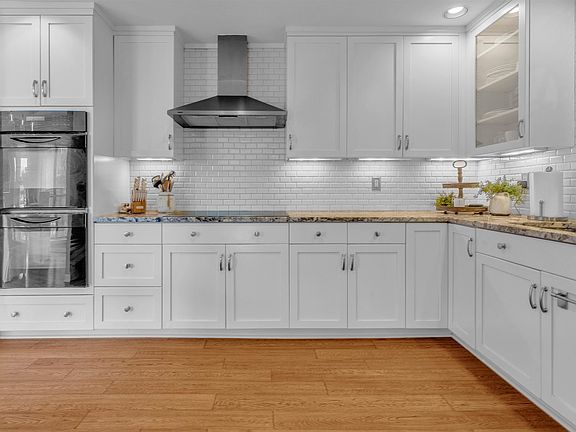 4th image of 409 S Perkins Rd APT 4