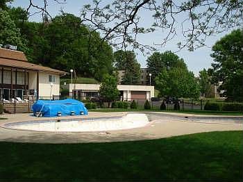 2nd image of 1923 Viking Dr NW APT 26