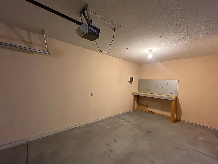 5733 S Lexington Ave — Photo 21