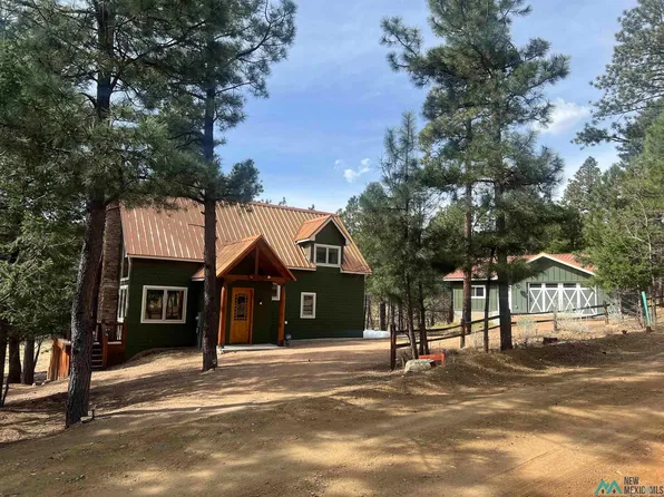 12 Avenida Lustrosos, Rociada, NM 87742