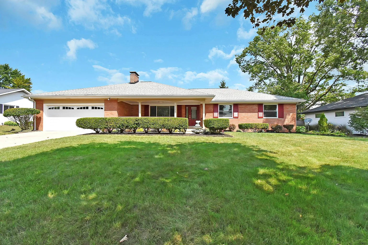 2286 Nayland Rd photo 1