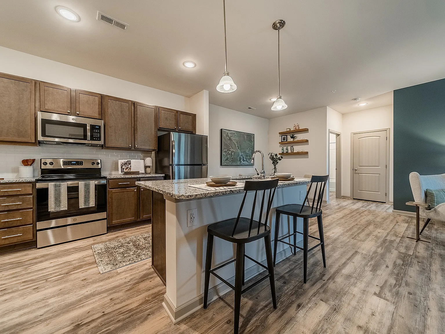 Highland Ridge Apartments — Photo 4