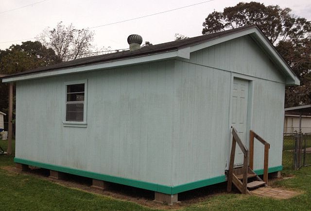 2nd image of 602 N Hackberry St