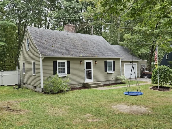 40 Brentwood Dr, Dudley, MA 01571