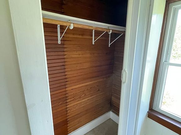 5th image of 28 Pleasant St #3