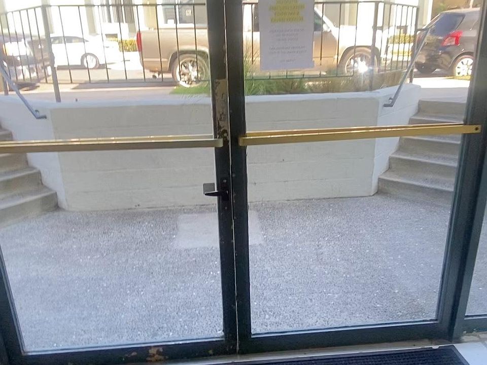 1st image of 355 Coronado Ave APT 10