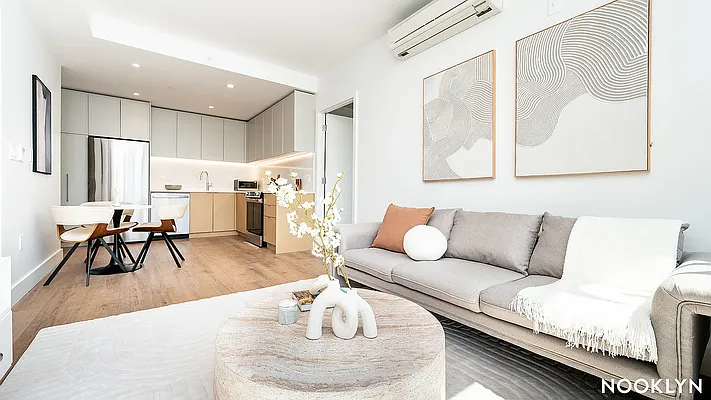 Living room, photo 3
