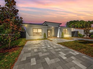 2021 SW 23rd St, Miami, FL 33145