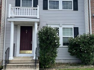 5 Litchfield Ln E, Martinsburg, WV 25405