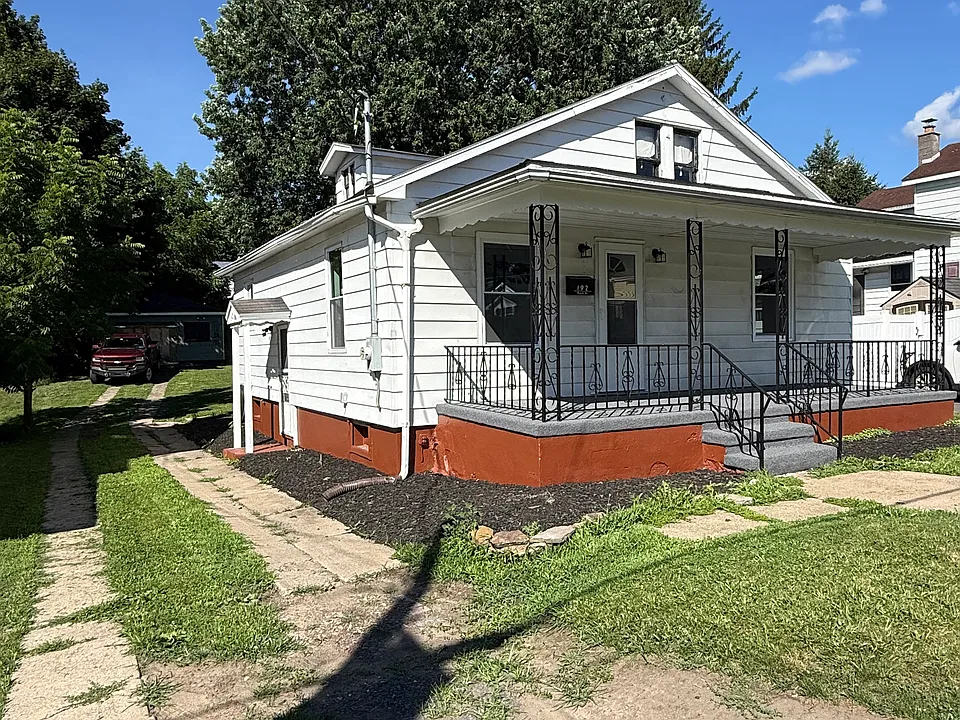 192 Rock St