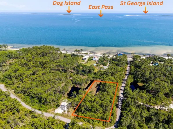 125 Bay Magnolia Ln, Carrabelle, FL 32322